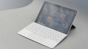 Microsoft Surface Go